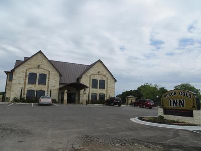 Black Gold Inn