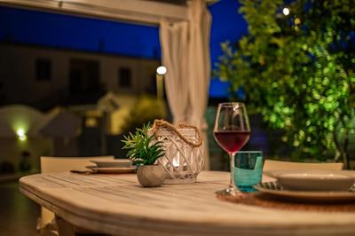 SUNSET BAY POOL VILLA SARDINIA with private heated pool, jacuzzi, counter-current swimming