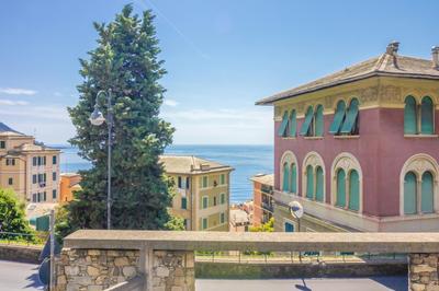 HAPPY HOLIDAY Spazio aperto con vista mare