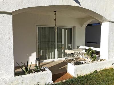 Bright 2 bedroom apt Golden Mile next to beach RDR225