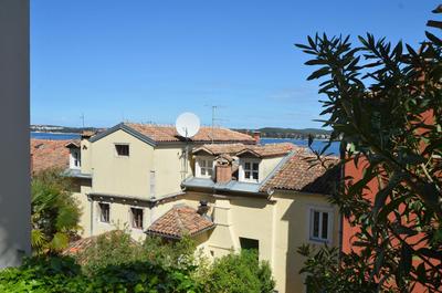 Sea View House Olja