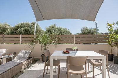 Margiani Studio & Apartment