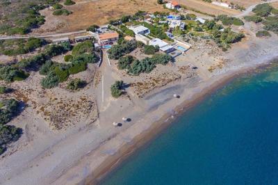 Cathrin Beachfront Villa