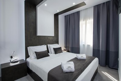 Twin's Home Luxury Suites