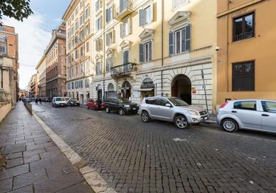 Modern & Stylish Flat near Piazza della Repubblica