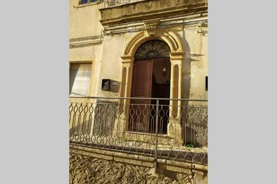Casa ad Assoro, al centro della Sicilia