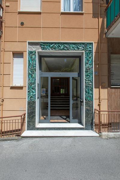 Rapallo comodo appartamento signorile a due passi dal mare con posto auto