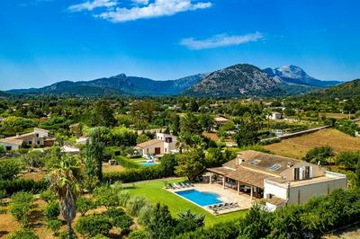 Villa RICO