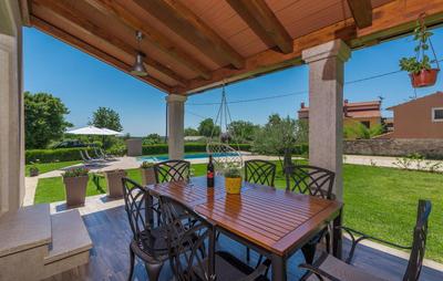 Holiday House Vita