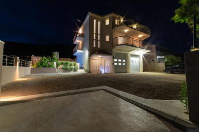 Holiday Home Chester with Heated Pool