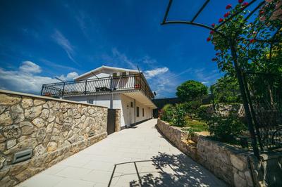 Villa on Stone
