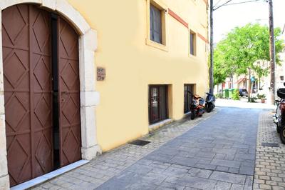 Old Kamares Apartment
