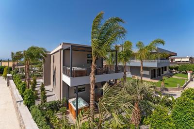Palmeral Luxury Suites
