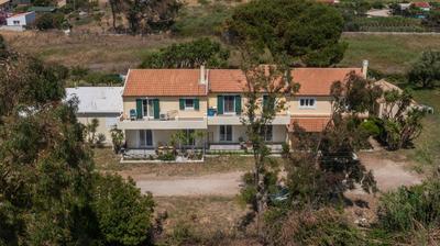 Lazaris Apartments