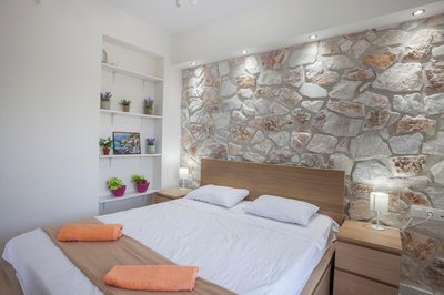 Valeri luxury stone deluxe apartment