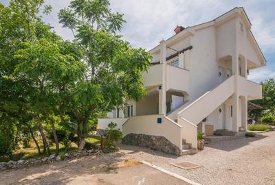 Apartment Kamenar 3