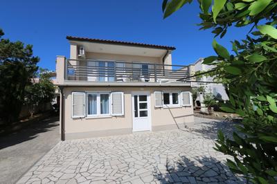 Apartment SKVICALO