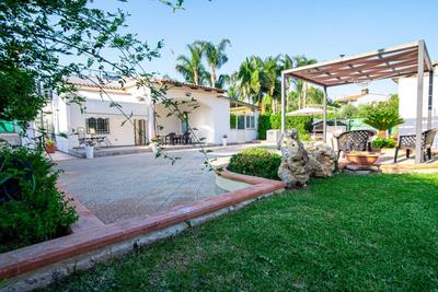 Summer Beach Villa a 100mt dal mare Gallina