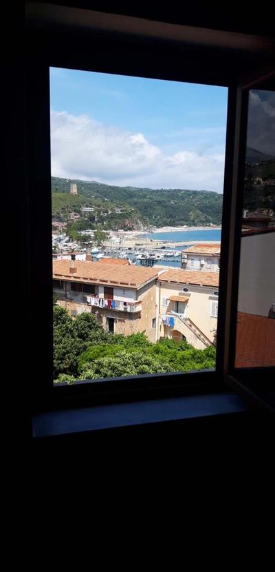 Finestra sul porto