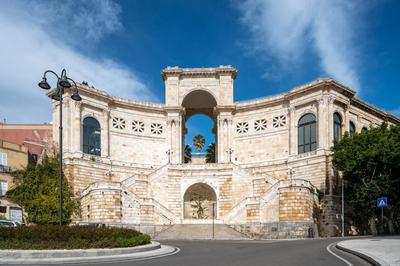 Castello House