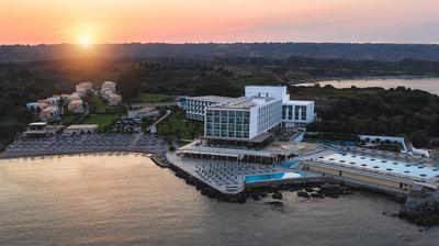 Eden Roc Resort - All Inclusive