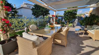 Sorrento Garden Room