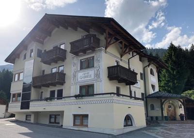 Apart Gabriele Pure Alpin Style St Anton - Mountain Hideaway with Sommercard premium & Dog Love, fully electronic