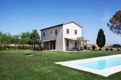 Sant'Ilaria - private 2 bdrs pool villa