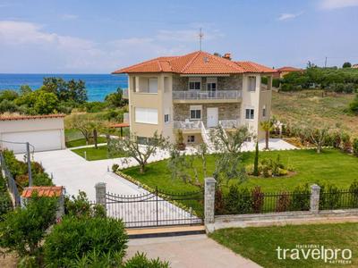 Villa Zeria by RentalsPro - Nea Potidaia Halkidiki