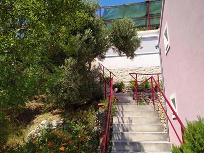 Cheerful two bedroom cottage with panoramic view in Celina