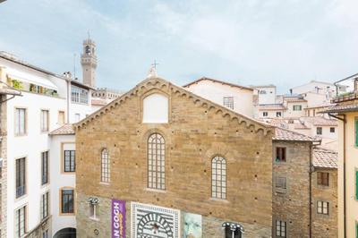 Ponte Vecchio Luxury Flat