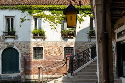 San Giacomo Pied-A-Terre House by Wonderful Italy