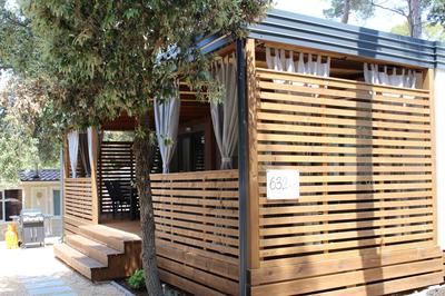 Two Sisters mobile home