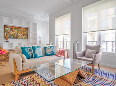 Stylish 3-Bedroom Apartment in the Heart of Barrio Salamanca Perfect for Shopping & Leisure, Castello IV