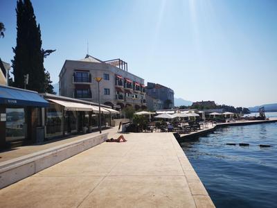 Seafront apartments