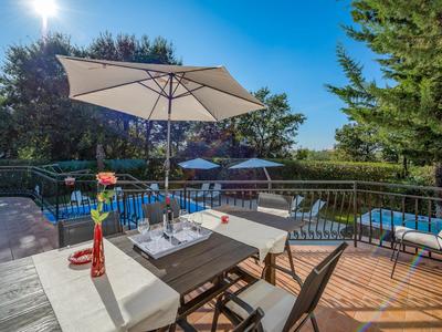 Villa Martimar with pool and hot tub in Istria