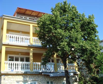 Apartment Ivan J Selce