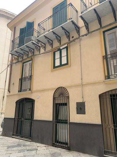 Cartari Apartment