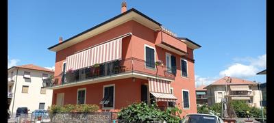 DANA'S HOUSE