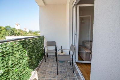 Impressive Premium Apartment