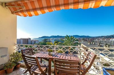 Superb apt in Cannes - Sea view - 6 people
