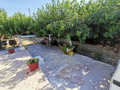 Green Garden Caravan