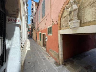 Magno Luxury Apt Canal View