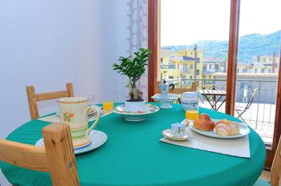 Estate4home - SOFIA FLORA