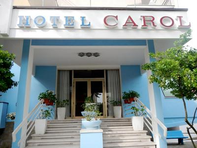 Hotel Carol
