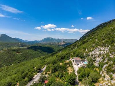 Stone villa JUDITA with heated pool and hydro-massage