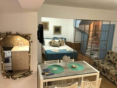 Seashell Apartment