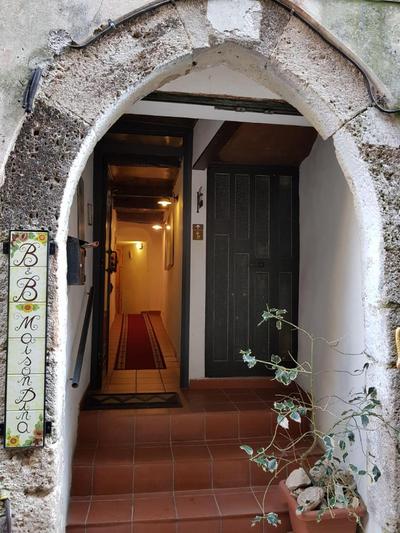 Maison Dina