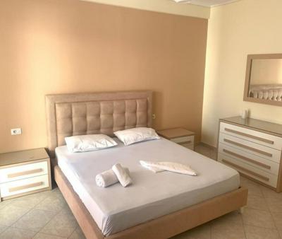 Griselda Apartment