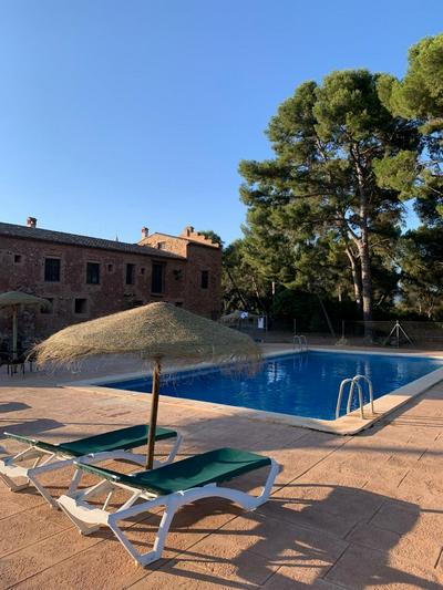 Masia de San Juan - castillo con piscina en plena Sierra Calderona